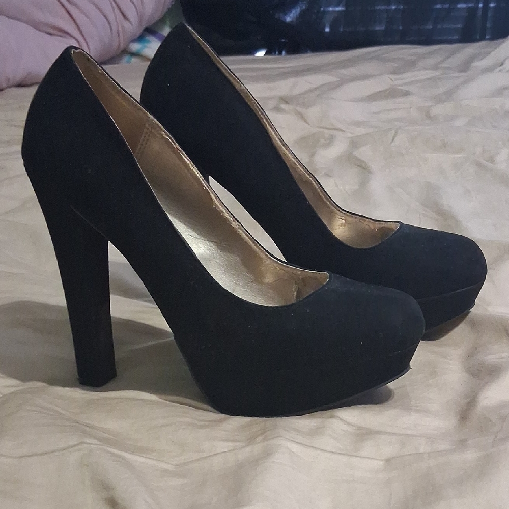 Cupid Black Platform Heels